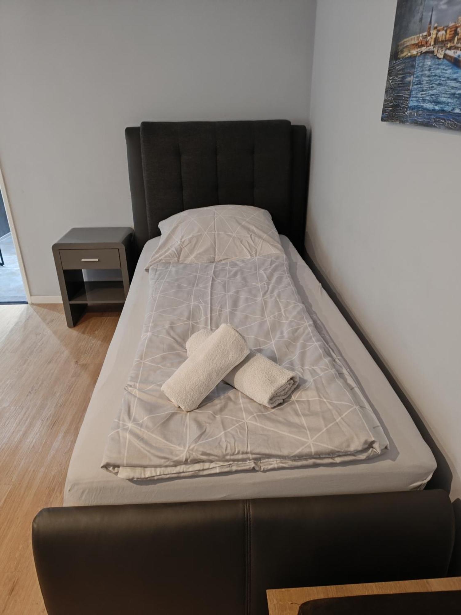Apartment Sofia ดุสเซลดอร์ฟ ภายนอก รูปภาพ